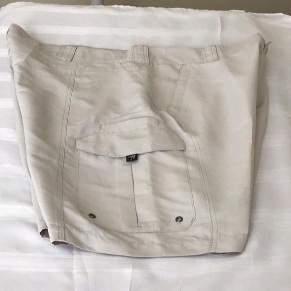 Bimini Bay Outfitters Ltd. Size 44 performance gear for active lifestyle - Picture 2 of 6